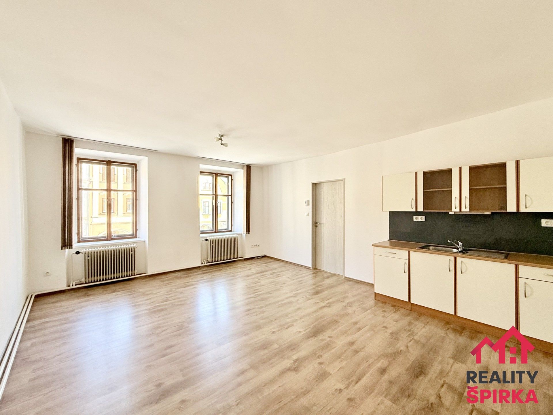 Byt 2+kk · 59 m² · náměstí Míru, Svitavy Město - 2