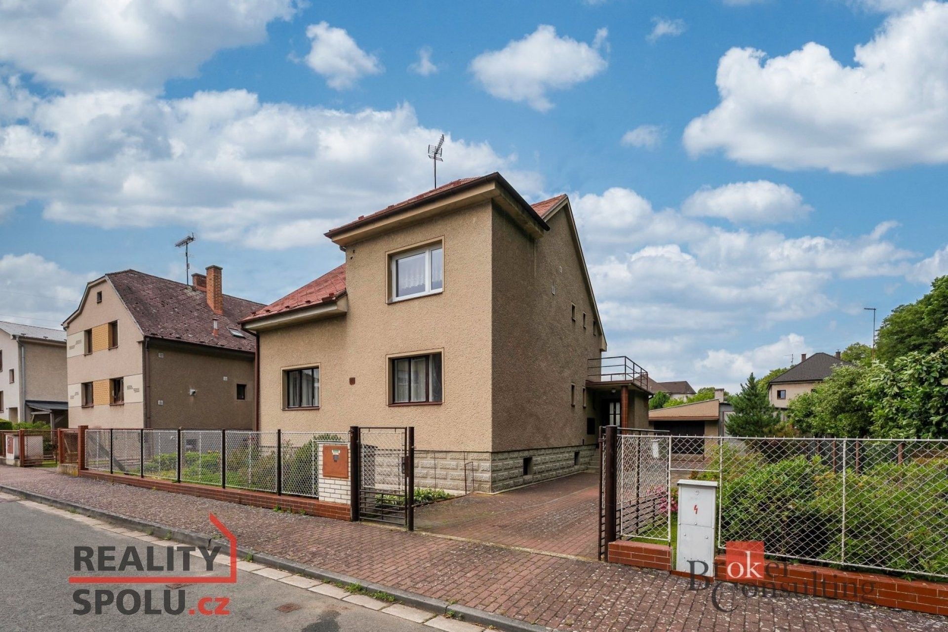 Prodej rodinný dům - Voklik, Týniště nad Orlicí, 241 m²