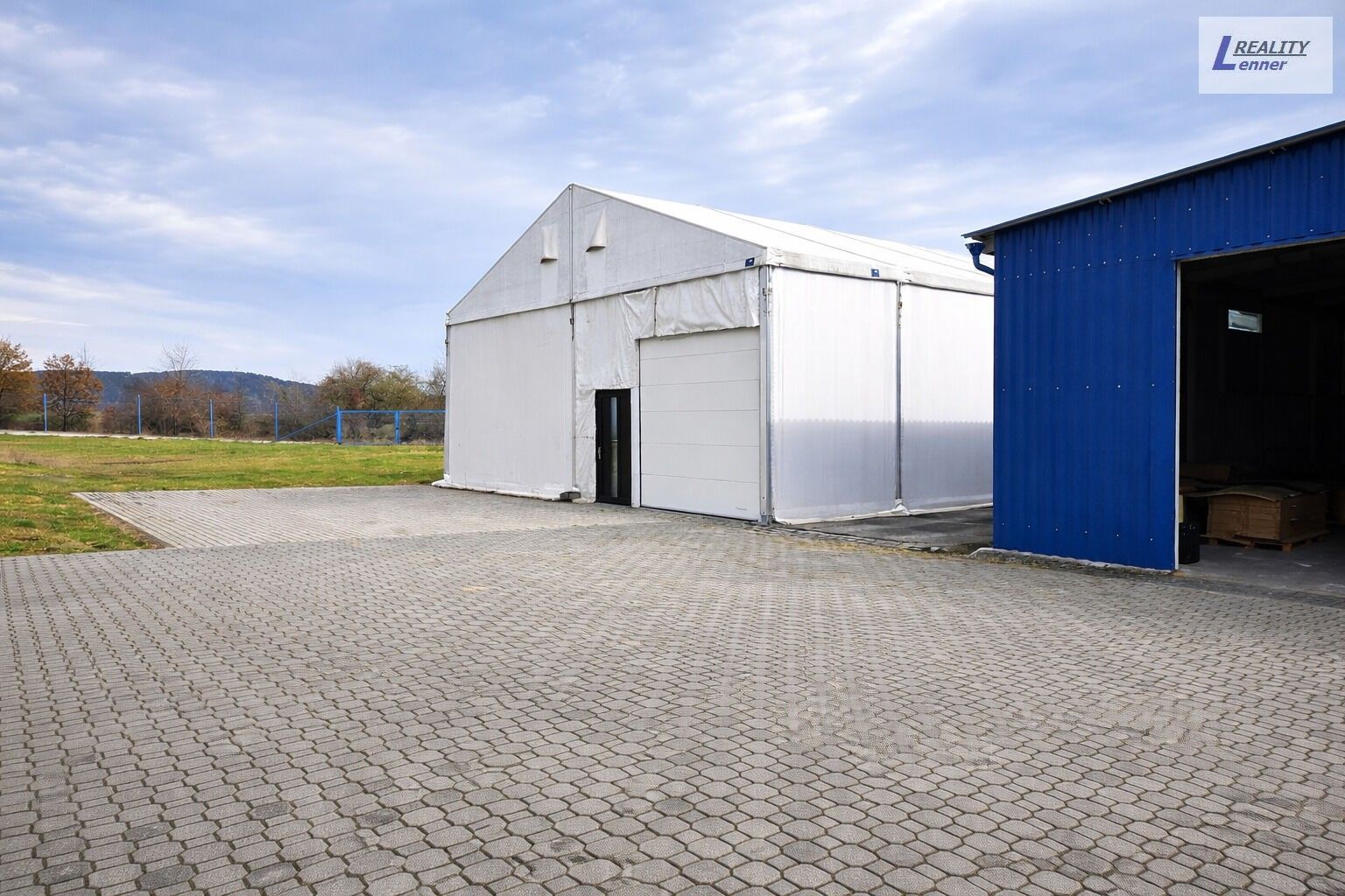 Sklady, Pičín, 360 m² - 2