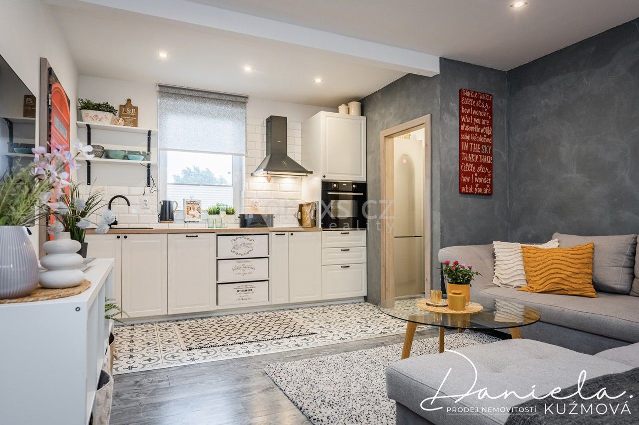 Rodinné domy, Zálezlice, 83 m²