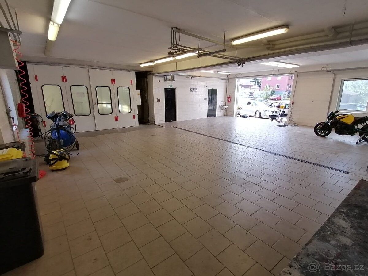 Ostatní, Ostrava, 700 30