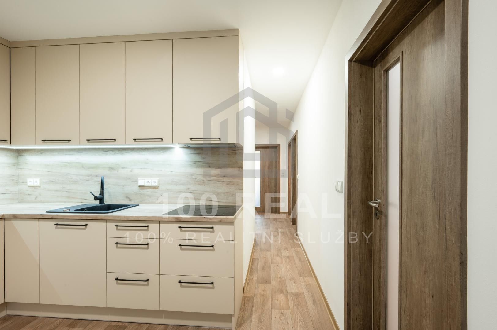 Pronájem byt 3+1 - Nad Stadionem 1311, Nové Město nad Metují, 74 m² - 1