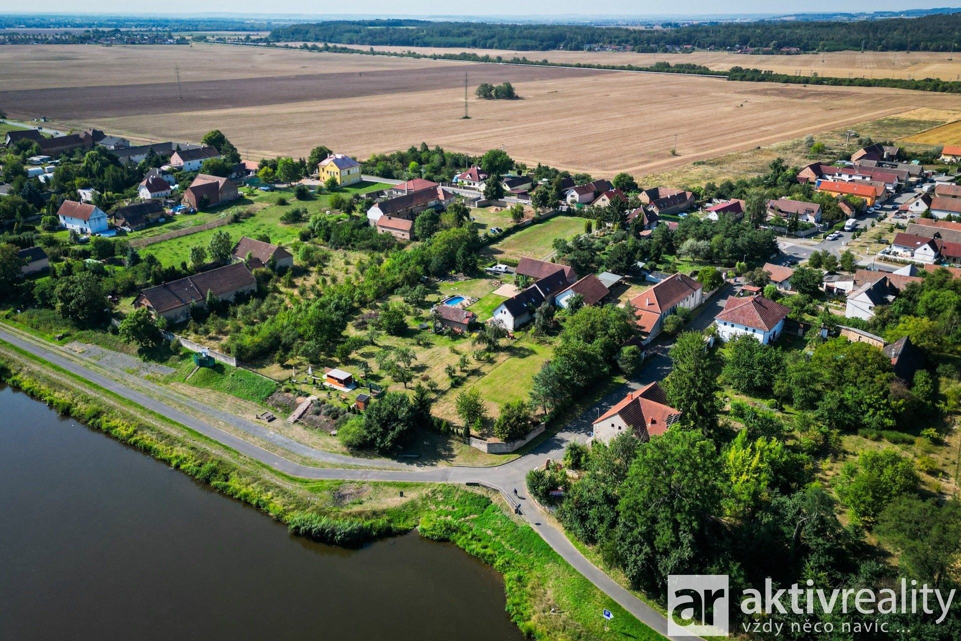 Prodej pozemek pro bydlení - Horní Počaply Křivenice - 5