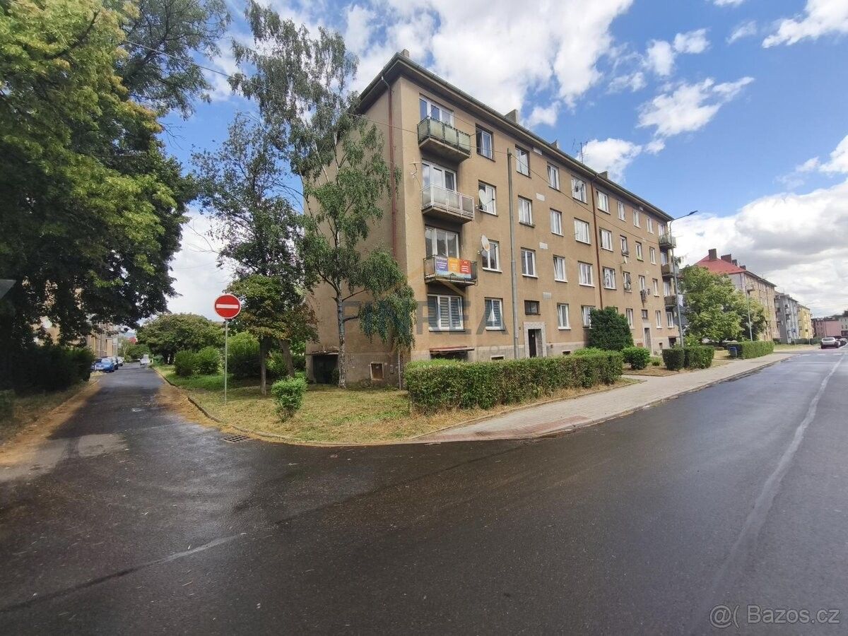 Pronájem byt - Jirkov, 431 11