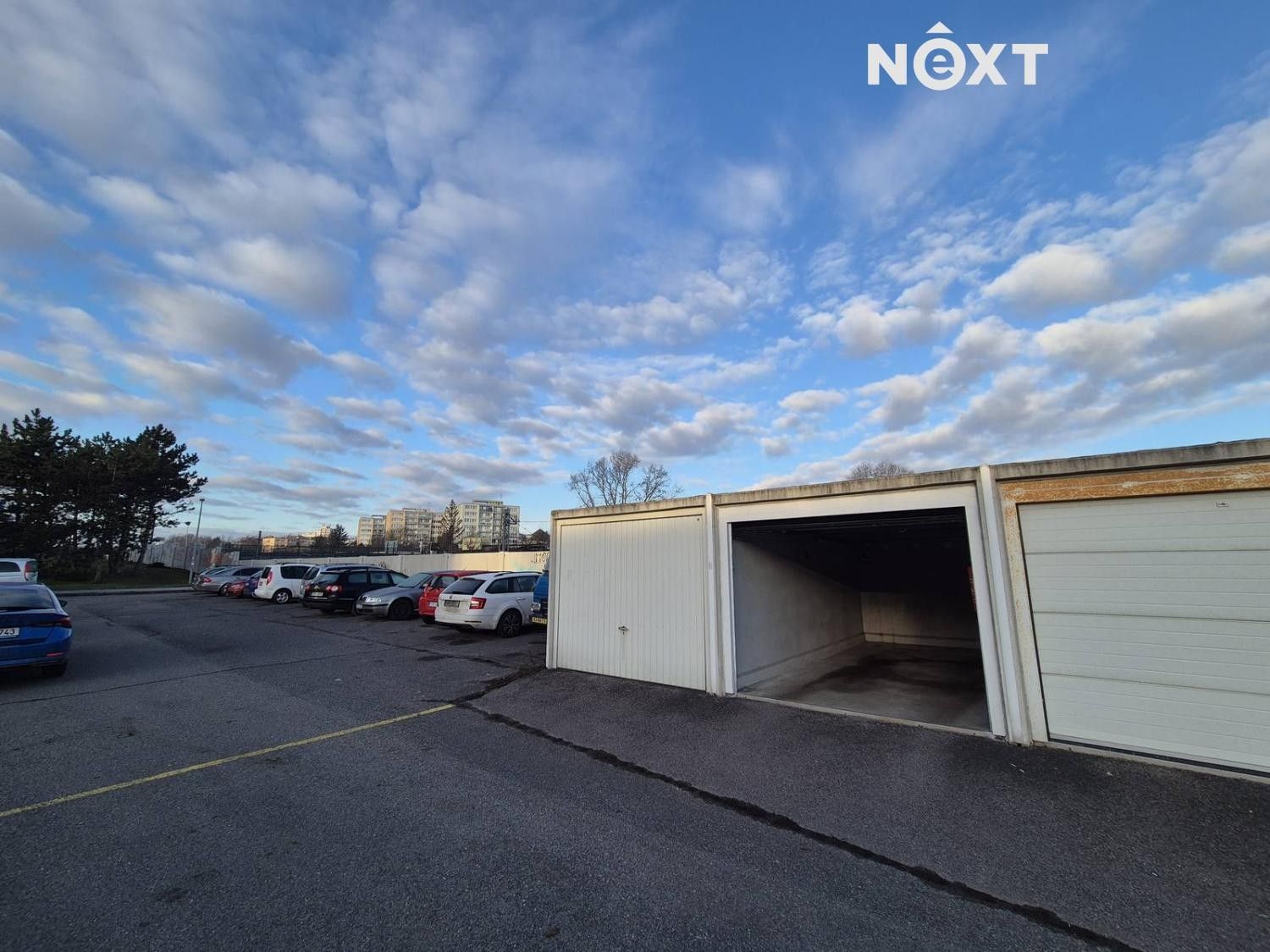 Garáže, Sliačská 3019, Praha, 16 m²