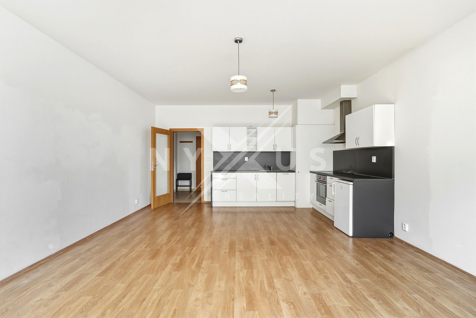 2+kk, Musílkova 1311, Praha, 70 m²