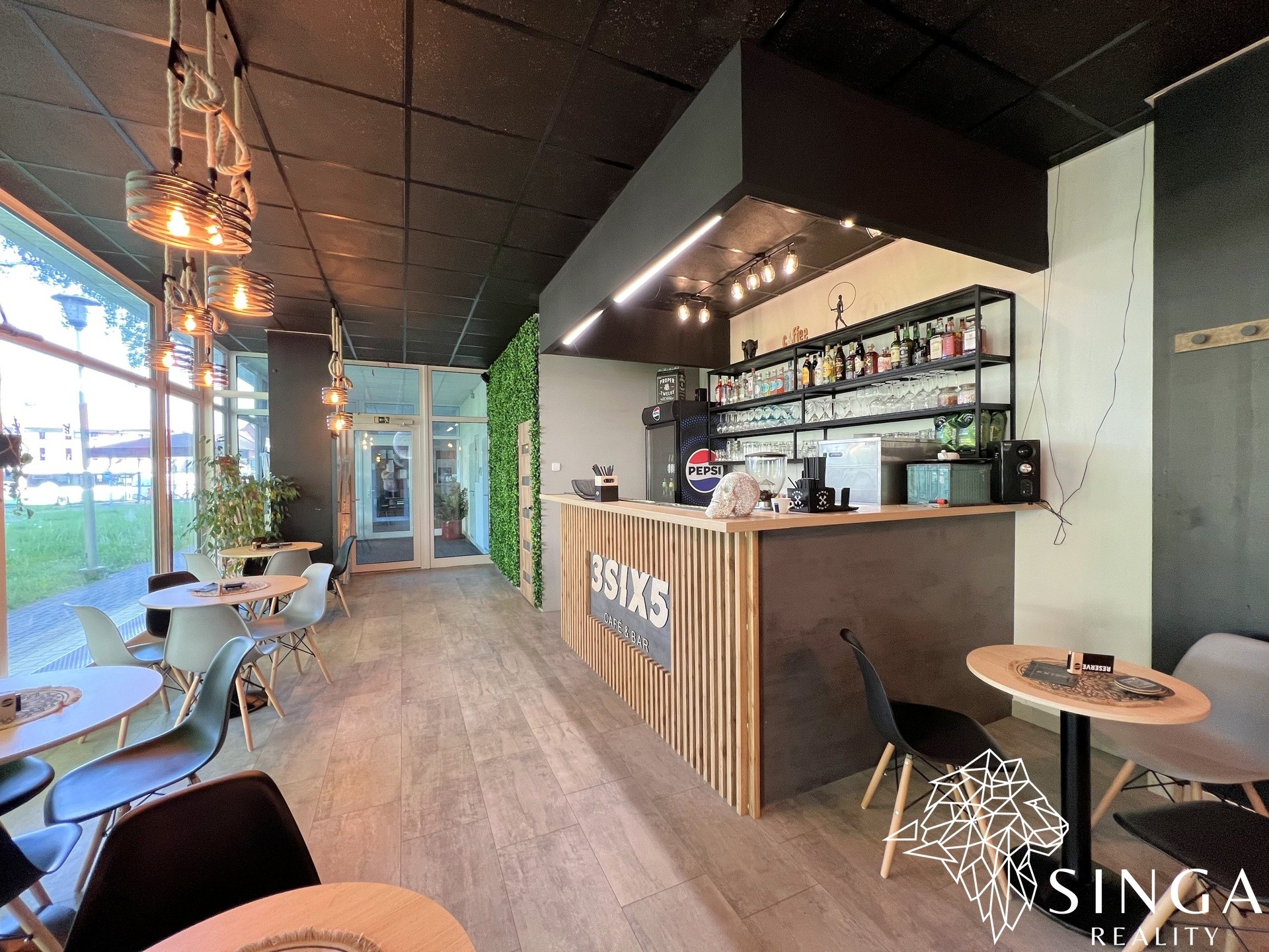 Restaurace · 55 m² · Janáčkova 2501, Frýdek-Místek Místek - 4