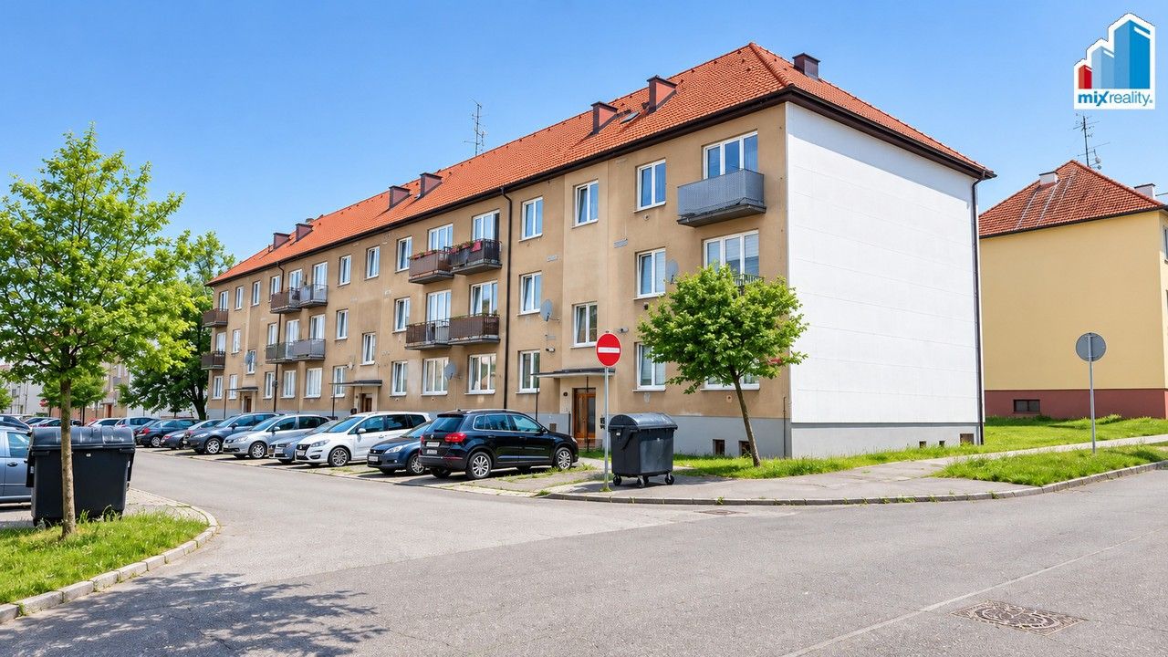 2+1, Střední, Nýřany, 60 m² - 1