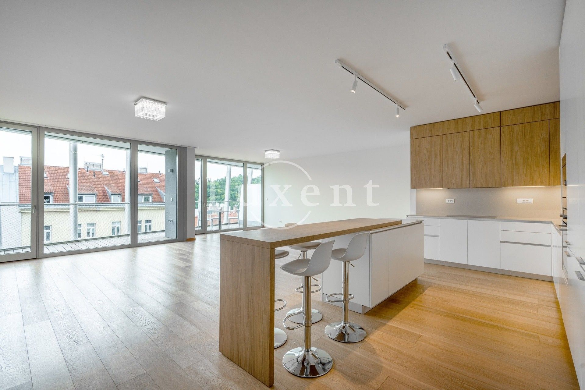 Pronájem byt 4+kk - Holečkova, Praha, 174 m²