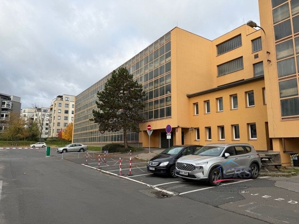 Prodej garáž - Lovosická, Praha, 16 m²