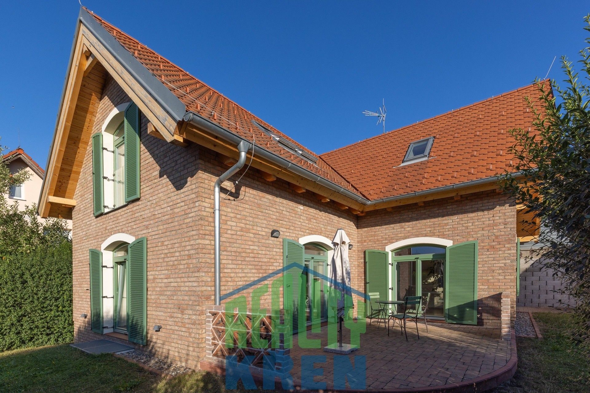 Rodinné domy, Nad dolíky, Praha, 212 m² - 1