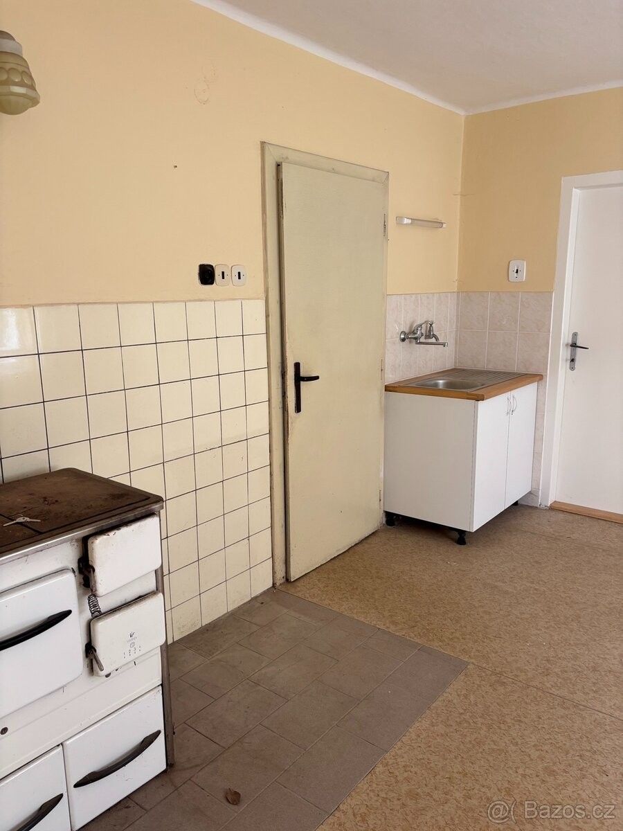 Rodinný dům · Valašské Meziříčí, 757 01 - 3