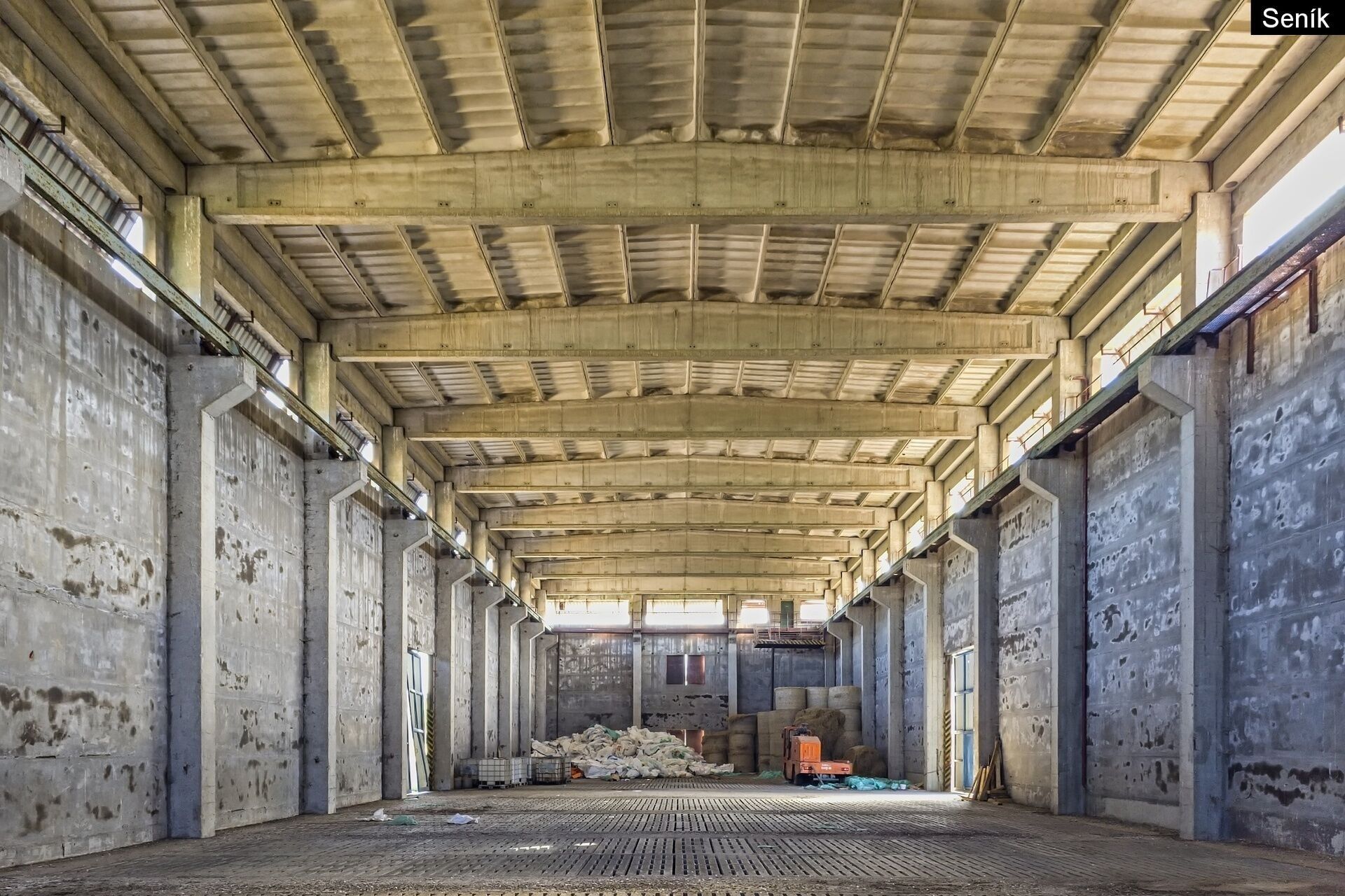 Sklady, Lično, 1 m²