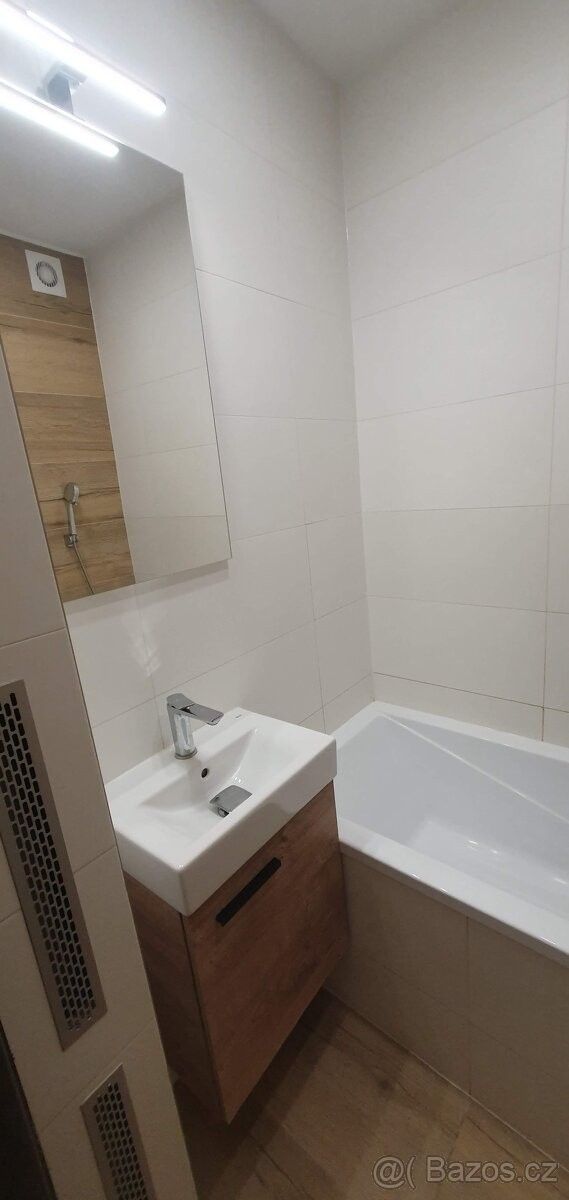 Byty, Karviná, 733 01