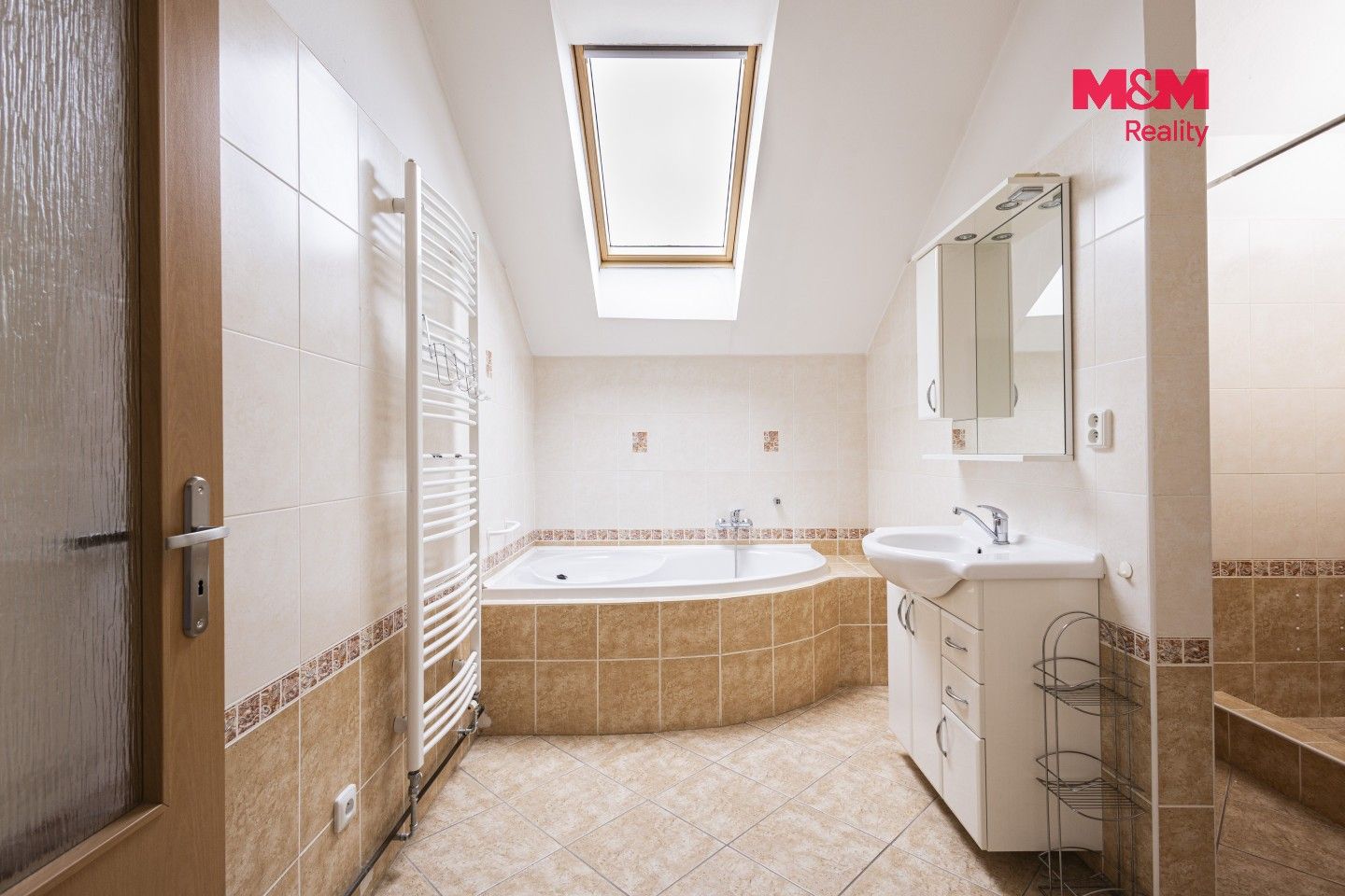 Pronájem byt 3+1 - Tržní náměstí, Nový Bor, 108 m² - 2