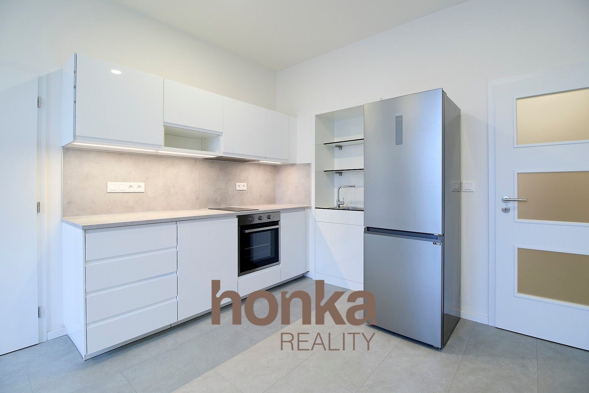 2+kk, Dělnická, Praha, 50 m²