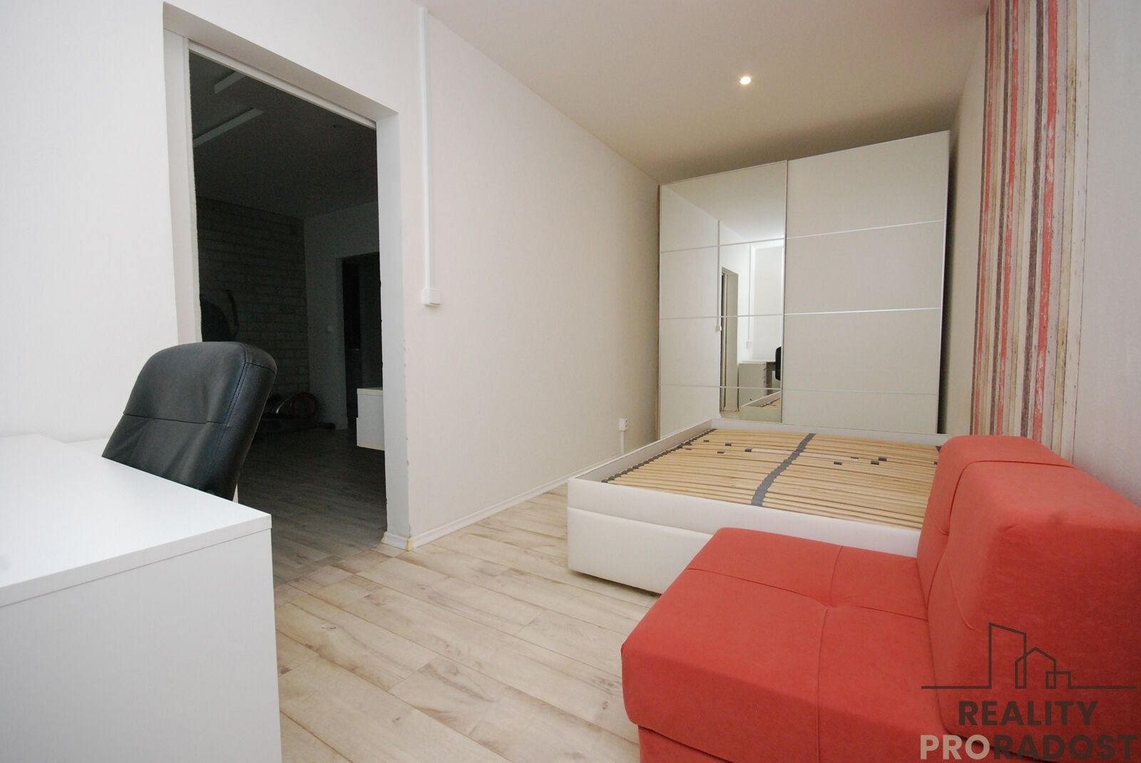 2+kk, Na Valtické, Břeclav Charvátská Nová Ves, 44 m² - 2