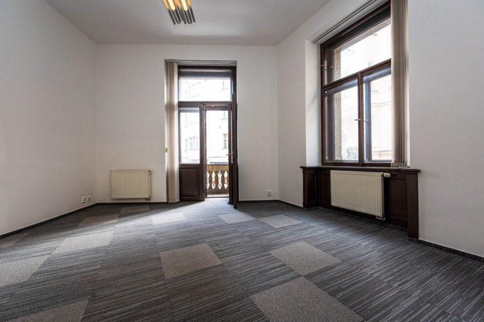 Kancelář · 212 m² · Na struze, Praha - 4