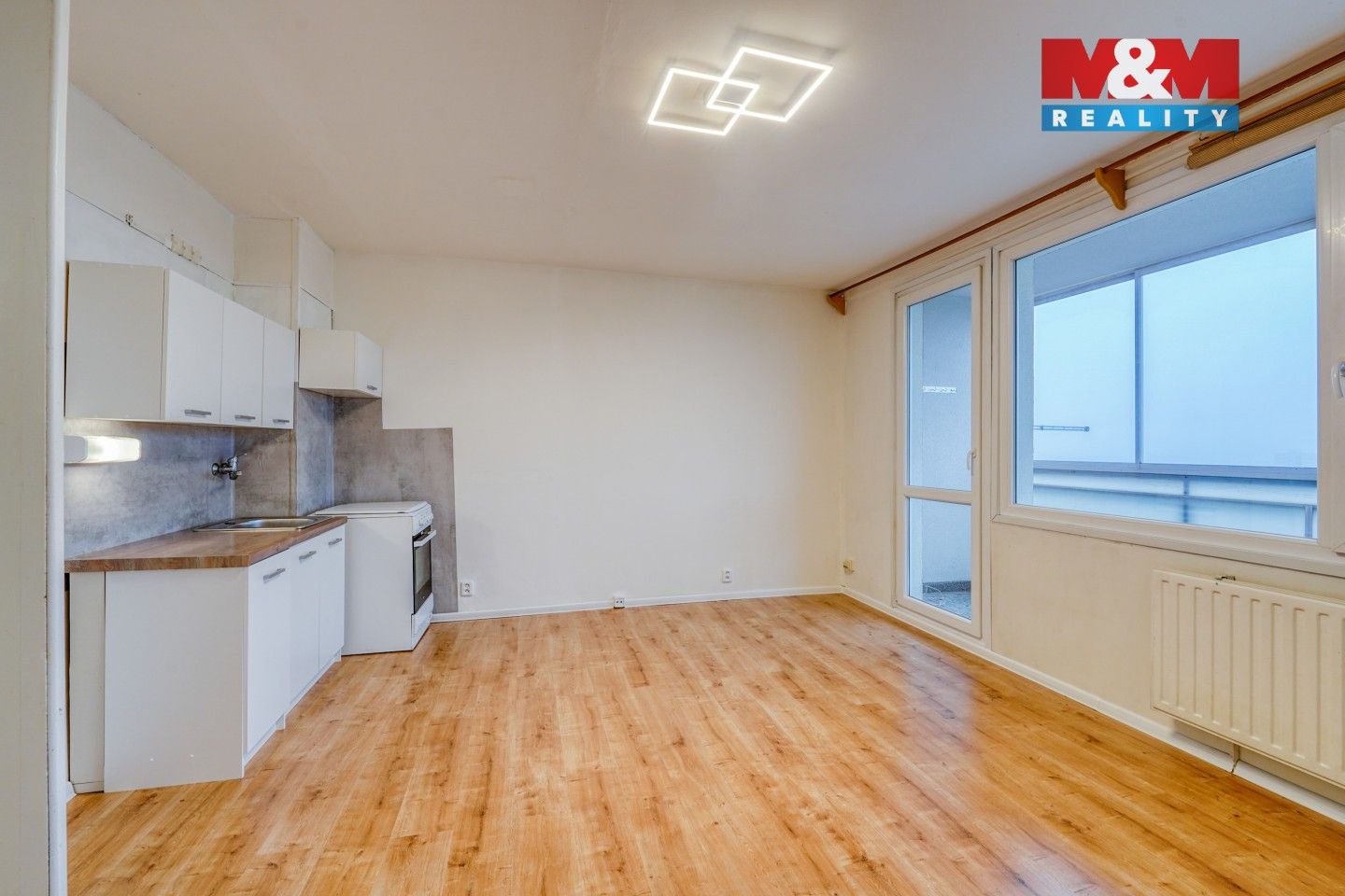 Pronájem byt 1+kk - Tachovská, Plzeň, 27 m²