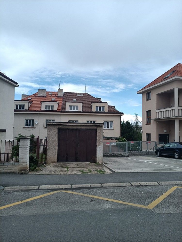 Garáž · 23 m² · Praha - Michle, okres Praha 4, Hlavní město Praha - 3
