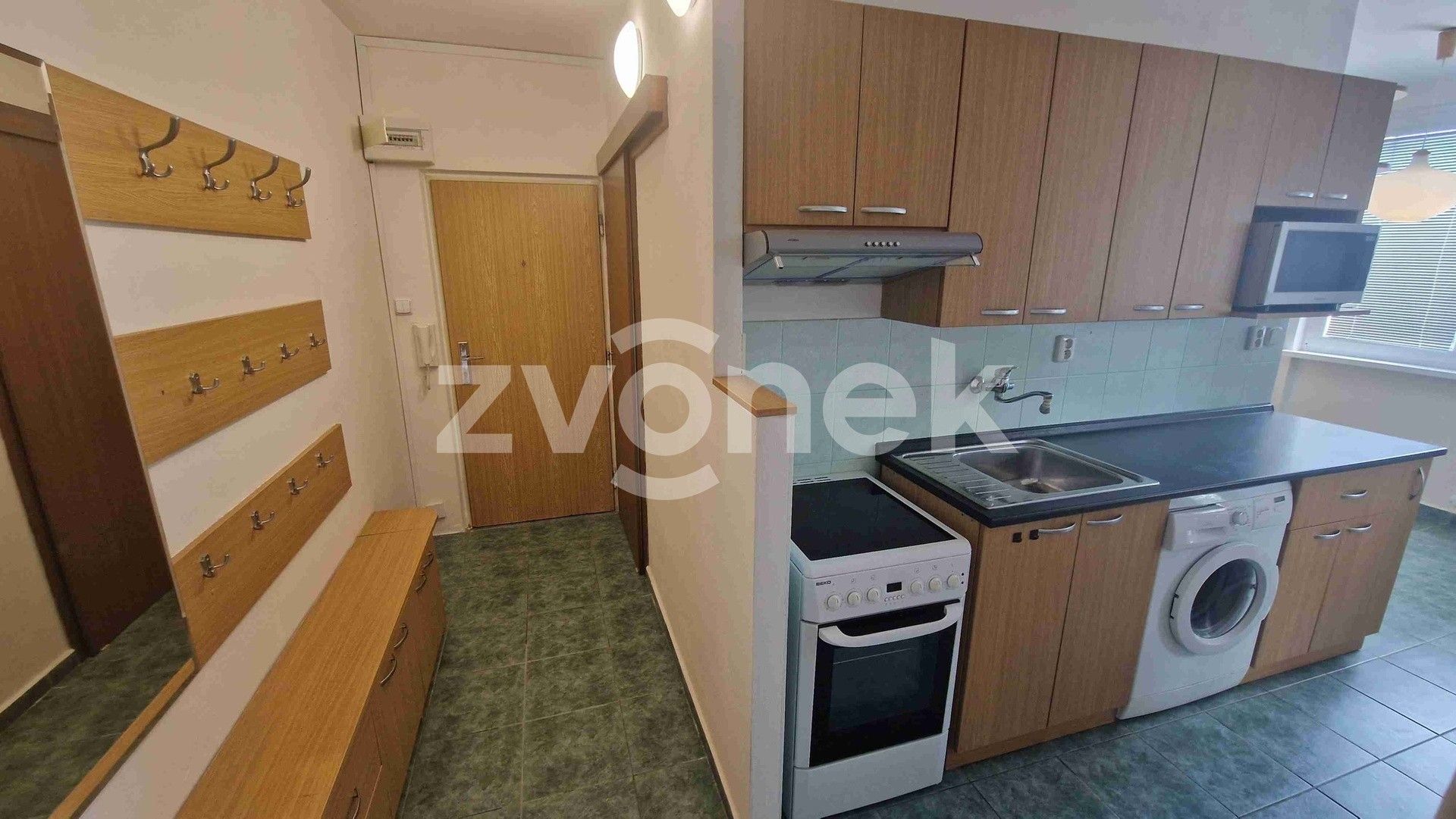 Pronájem byt 2+1 - Na Rybníku 979, Uherské Hradiště, 62 m² - 2