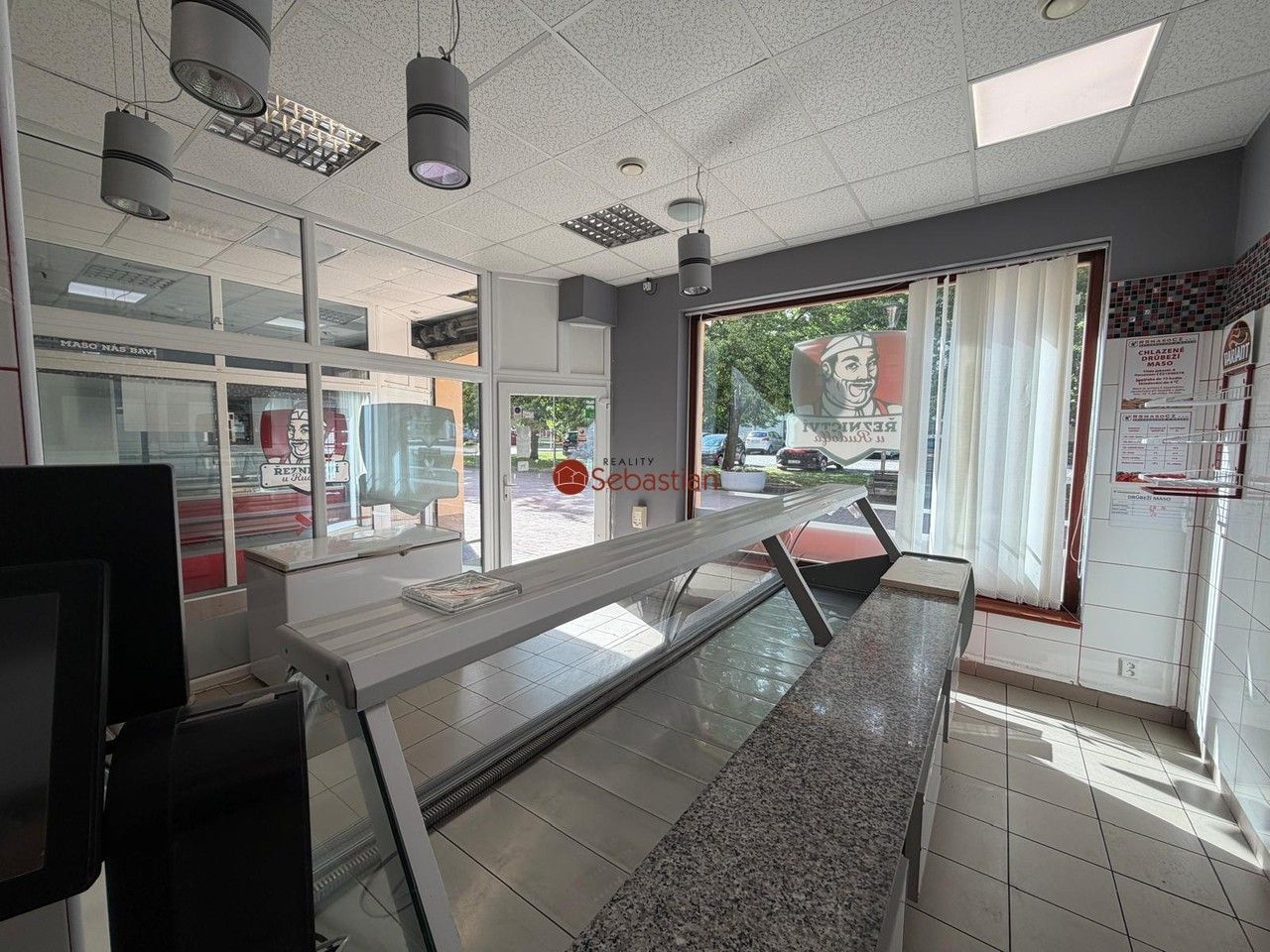 Obchodní prostory · 33 m² · náměstí Míru, Litvínov - 4