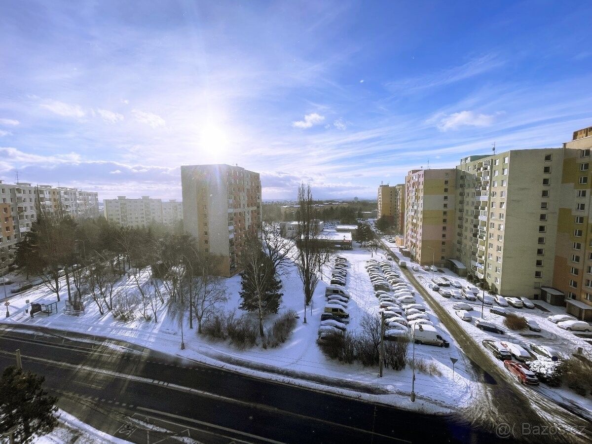 Pronájem byt - Chomutov, 430 04