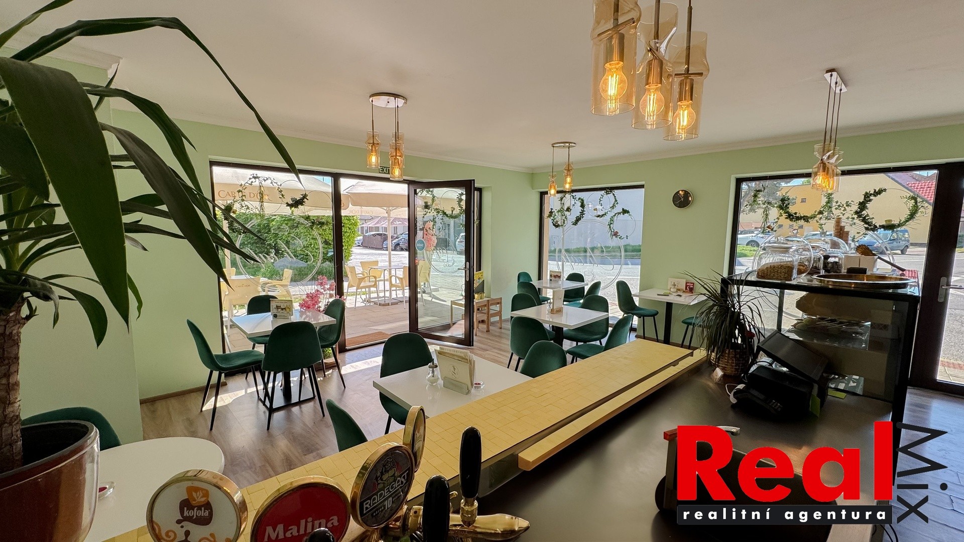 Restaurace · 53 m² · Moravanská 379, Brno Přízřenice - 4