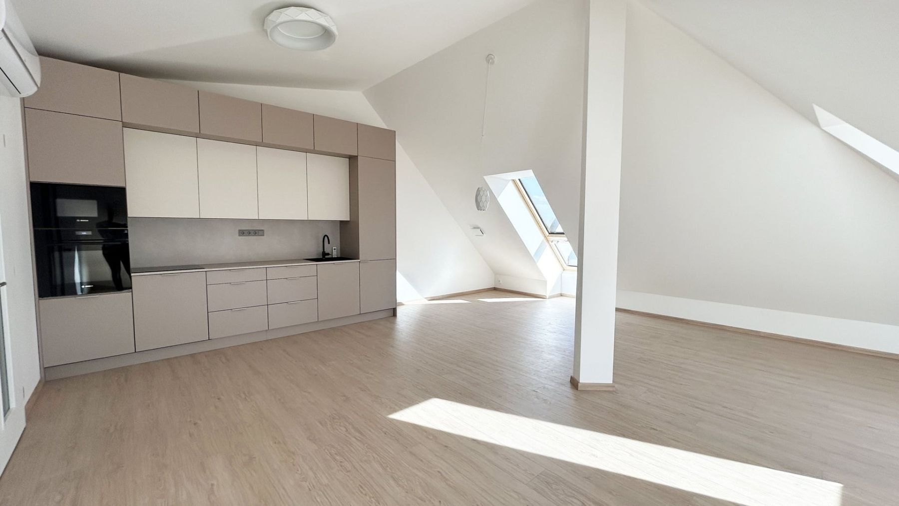 2+kk, Cihlářská, Hostivice - Hostivice, Středočeský kraj, 85 m² - 1