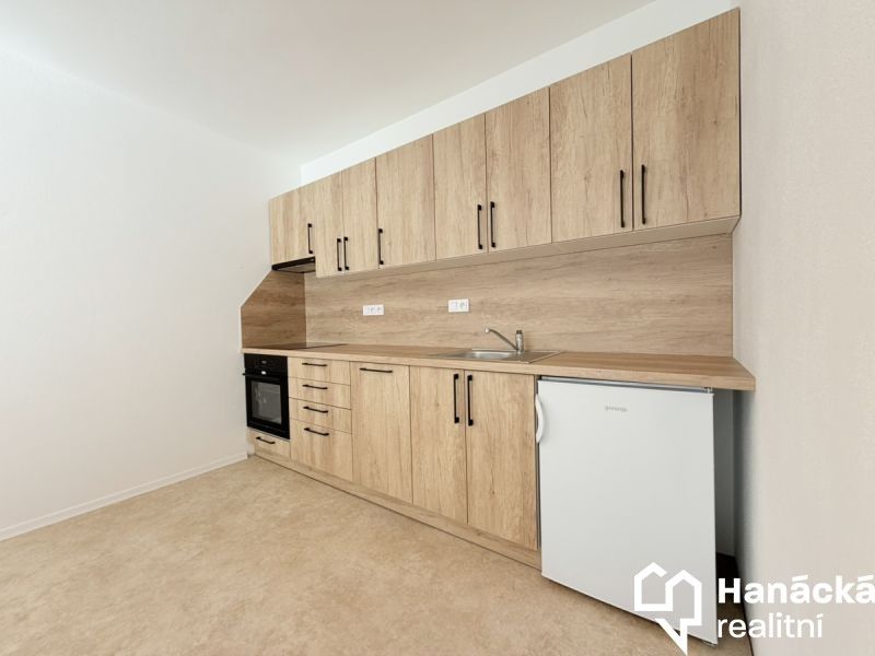 Byt 1+kk · 30 m² · Přerovská  , Bystřice pod Hostýnem - 4