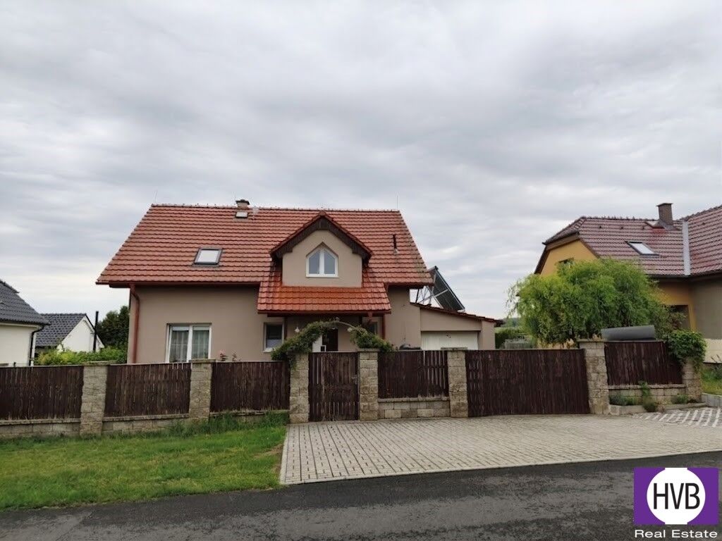 Rodinné domy, Slavětín, 135 m² - 1