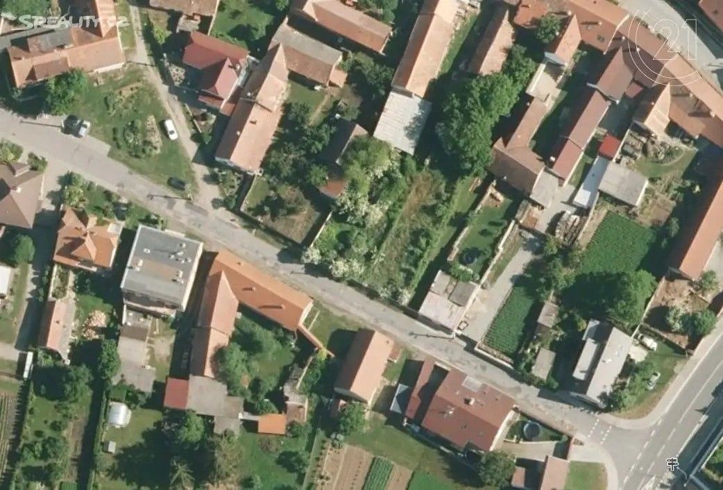 Prodej pozemek pro bydlení - Moravský Krumlov, 672 01