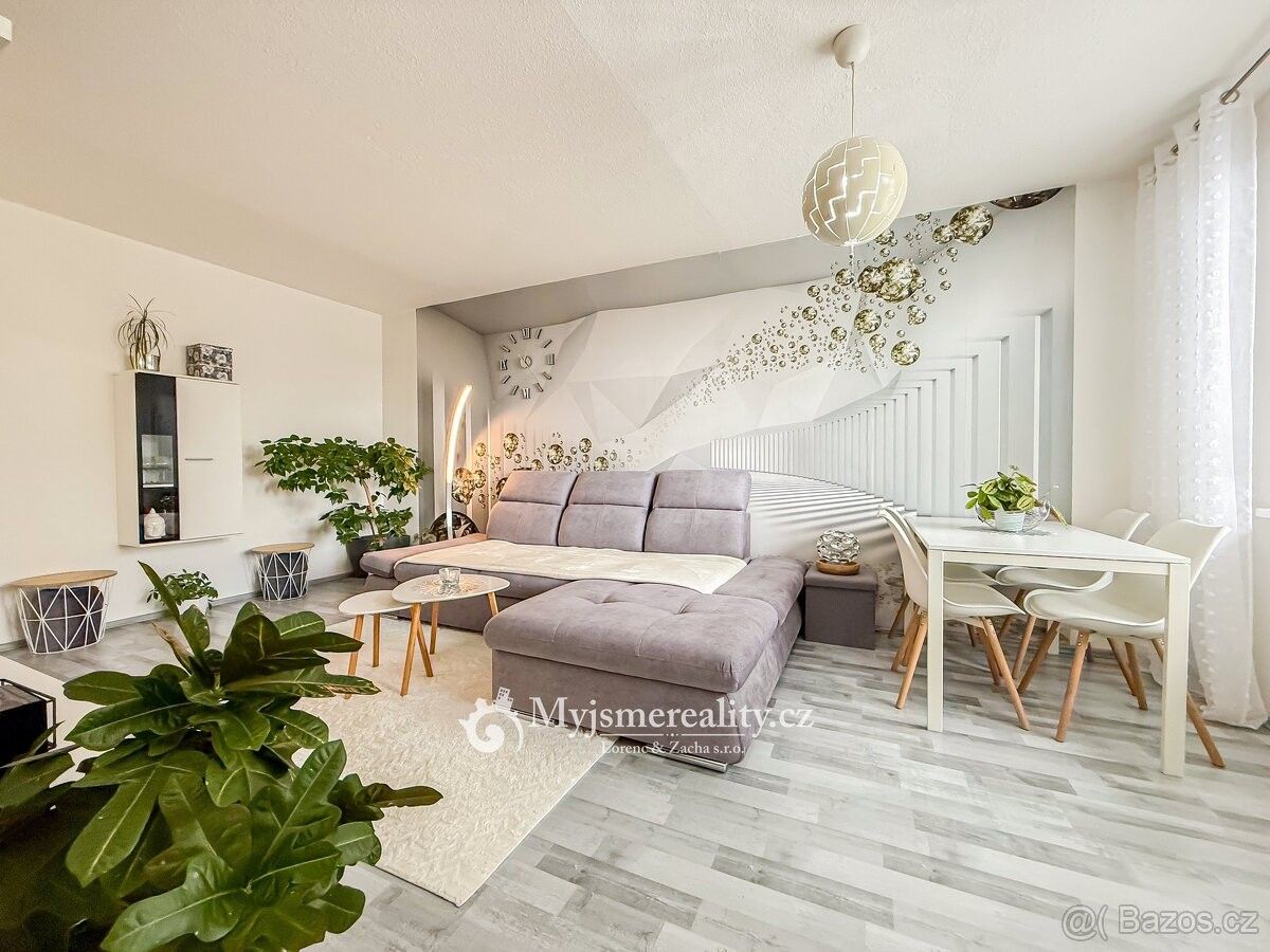 Byty, Znojmo, 669 02