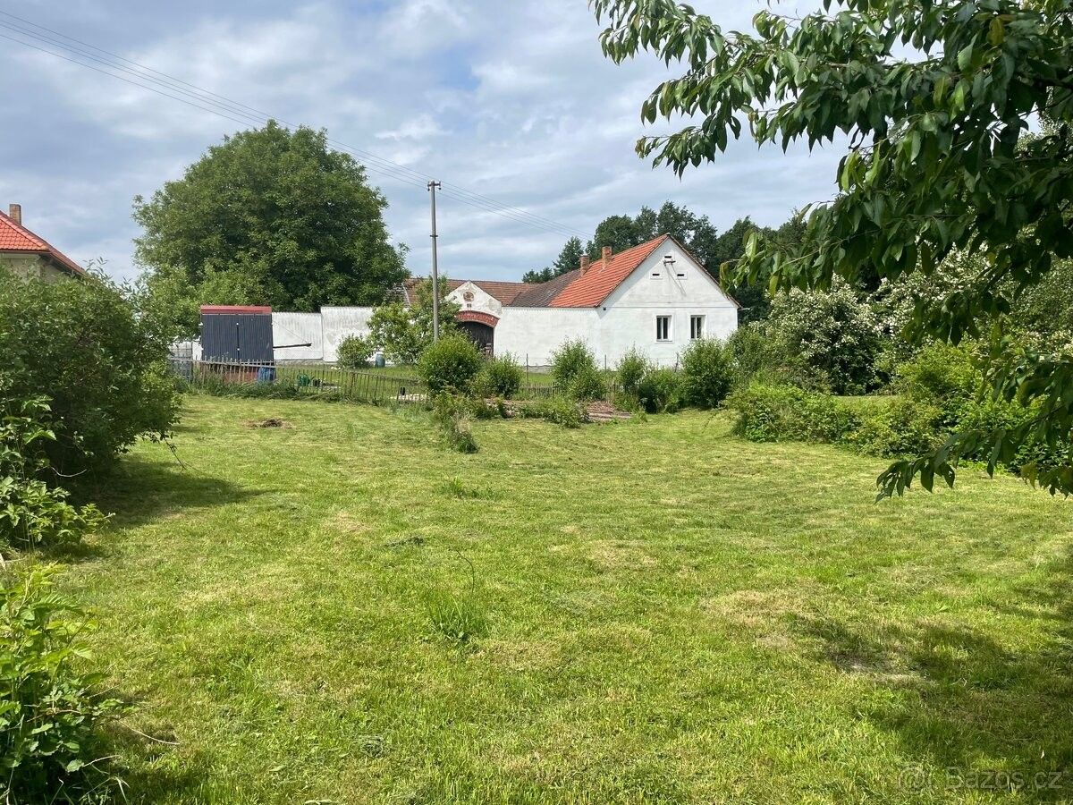Pozemky pro bydlení, Stráž nad Nežárkou, 378 02 - 2