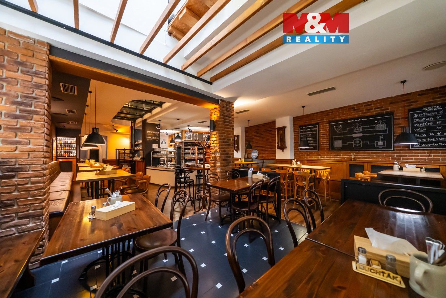 Restaurace, Riegrova, Olomouc, 500 m²