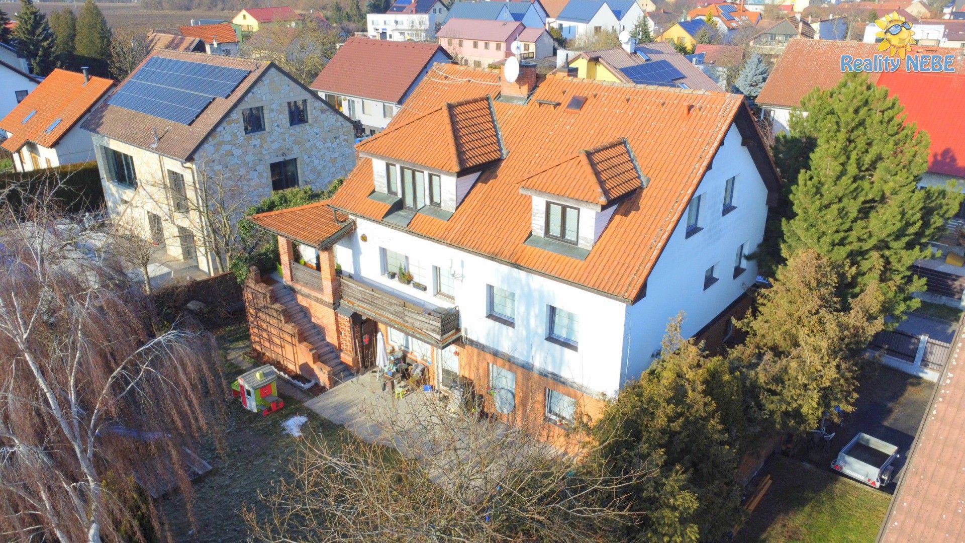 Prodej rodinný dům - Slunečná, Zlatníky-Hodkovice, 300 m²