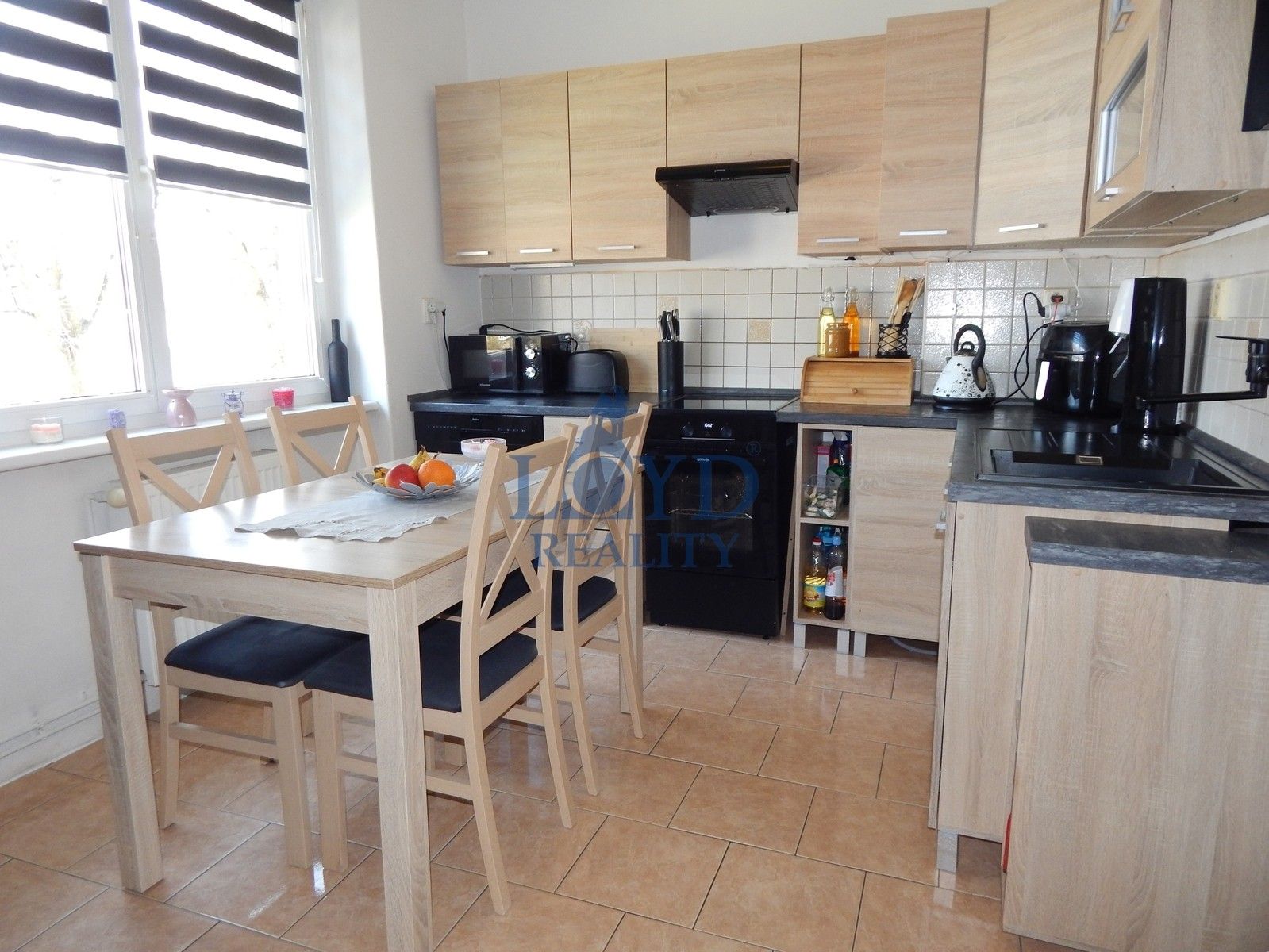 3+1, Jednoty 1093, Sokolov, 75 m² - 1
