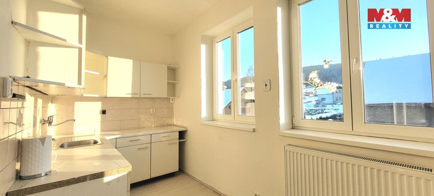 Pronájem byt 1+1 - Beskydy, 45 m²