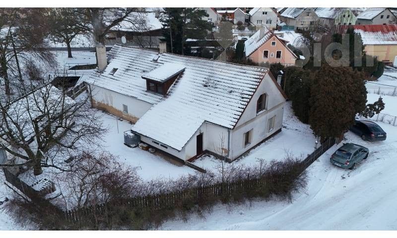 Rodinné domy, Holostřevy, Bor, 270 m²