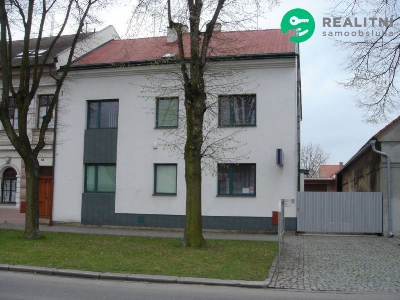 Rodinné domy, Pražská třída, Hradec Králové, 200 m²
