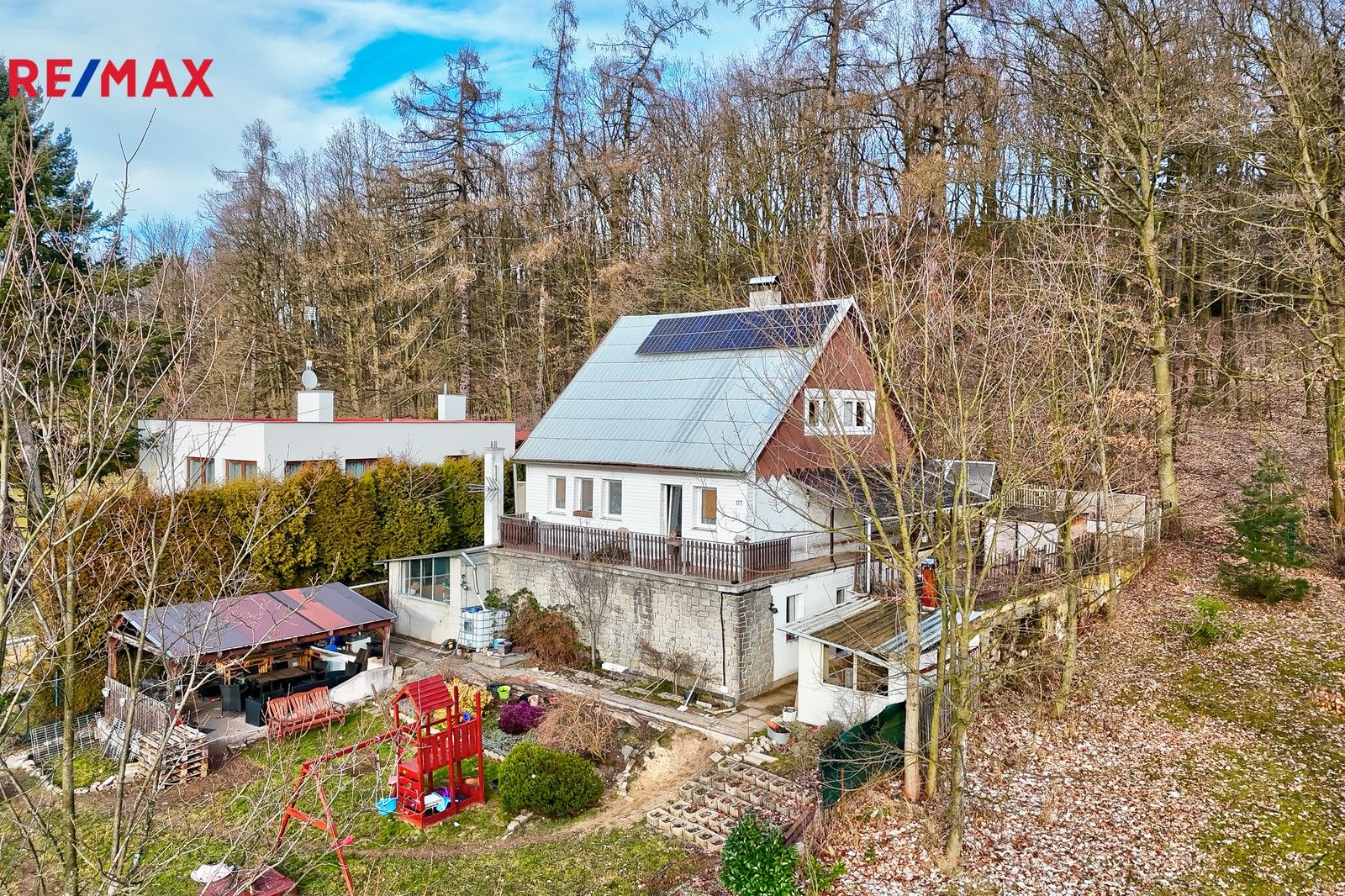 Rodinné domy, Hluboš, 204 m²