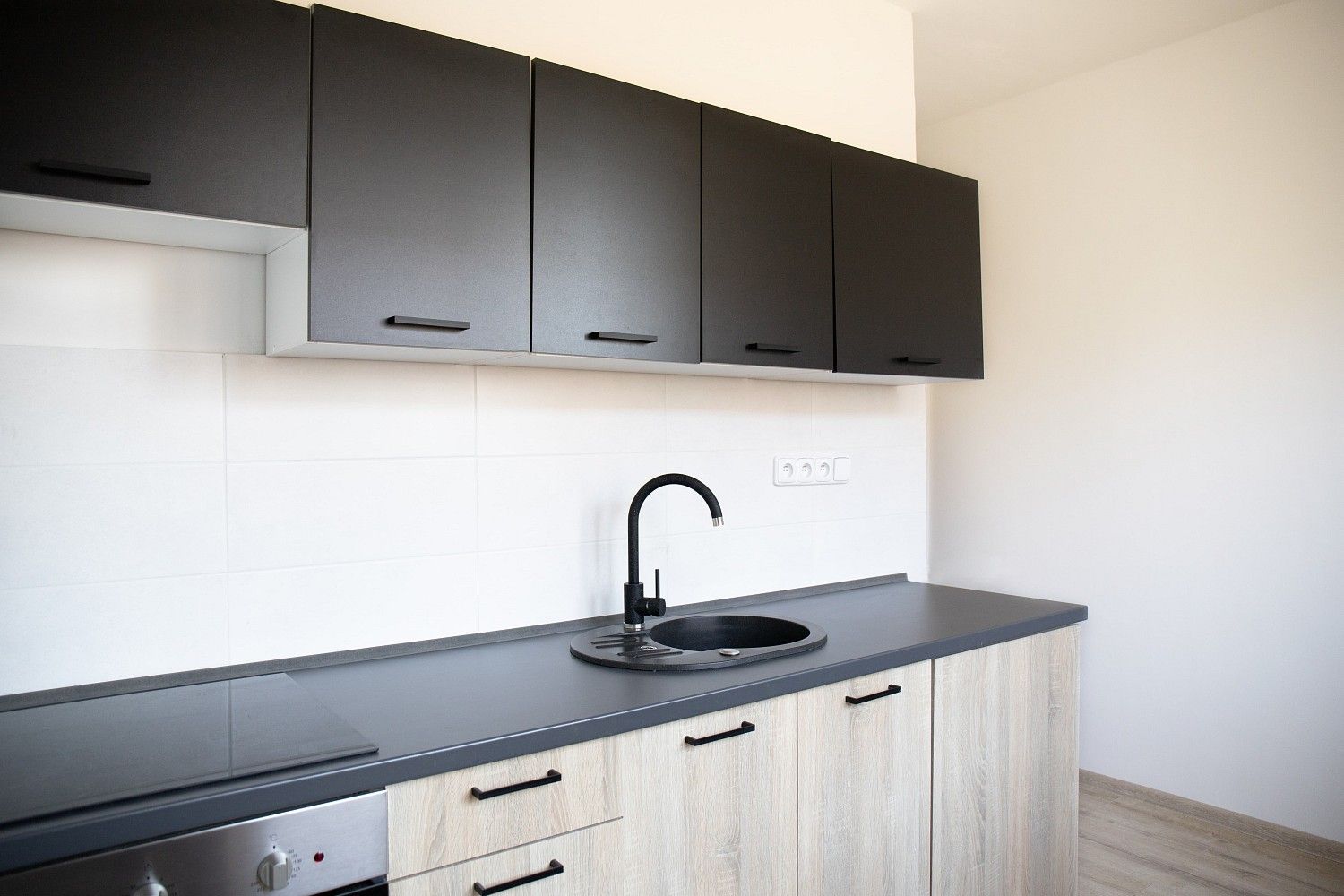 Pronájem byt 2+1 - Václavská, Chomutov, 51 m² - 2