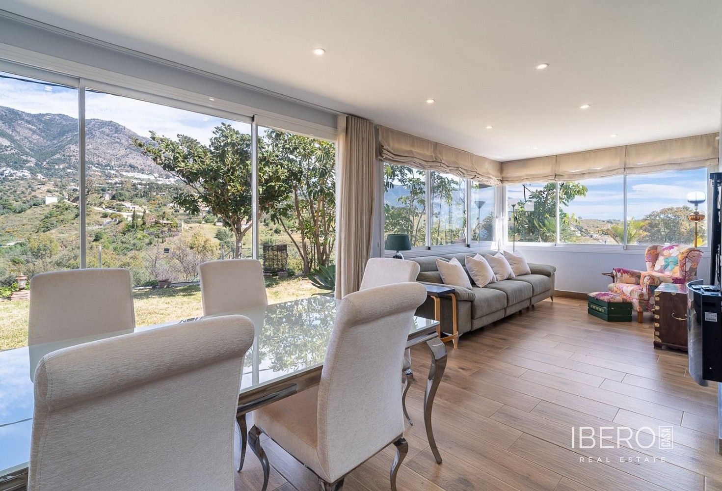 Prodej rodinný dům - Mijas, ES, 313 m² - 5
