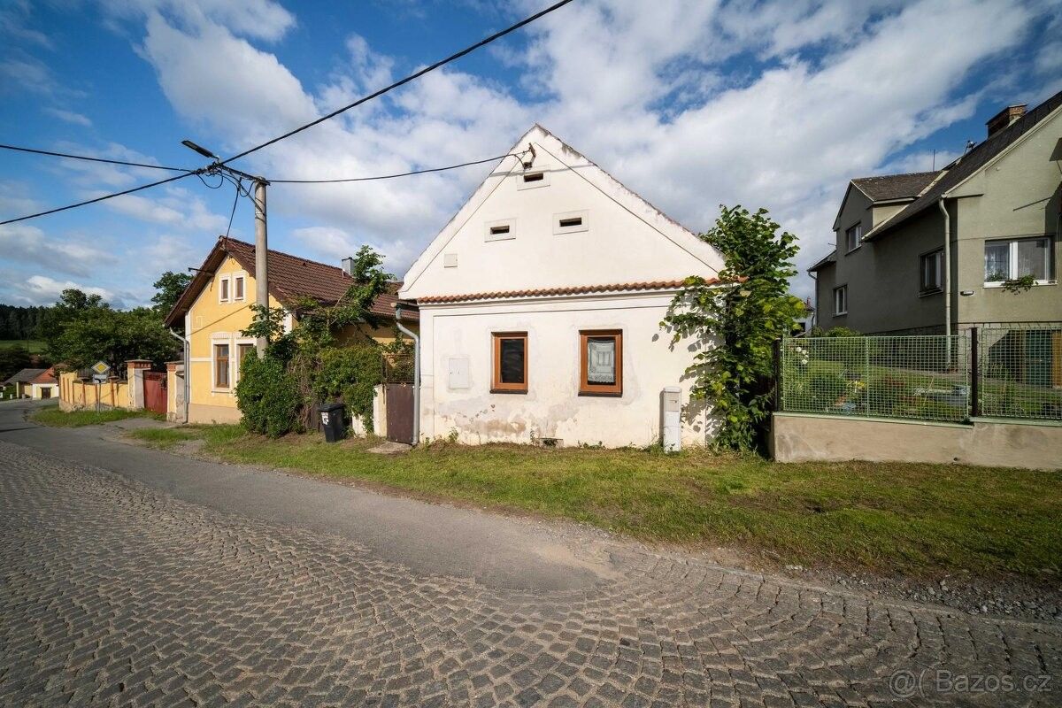 Rodinné domy, Třemošná, 330 11 - 1