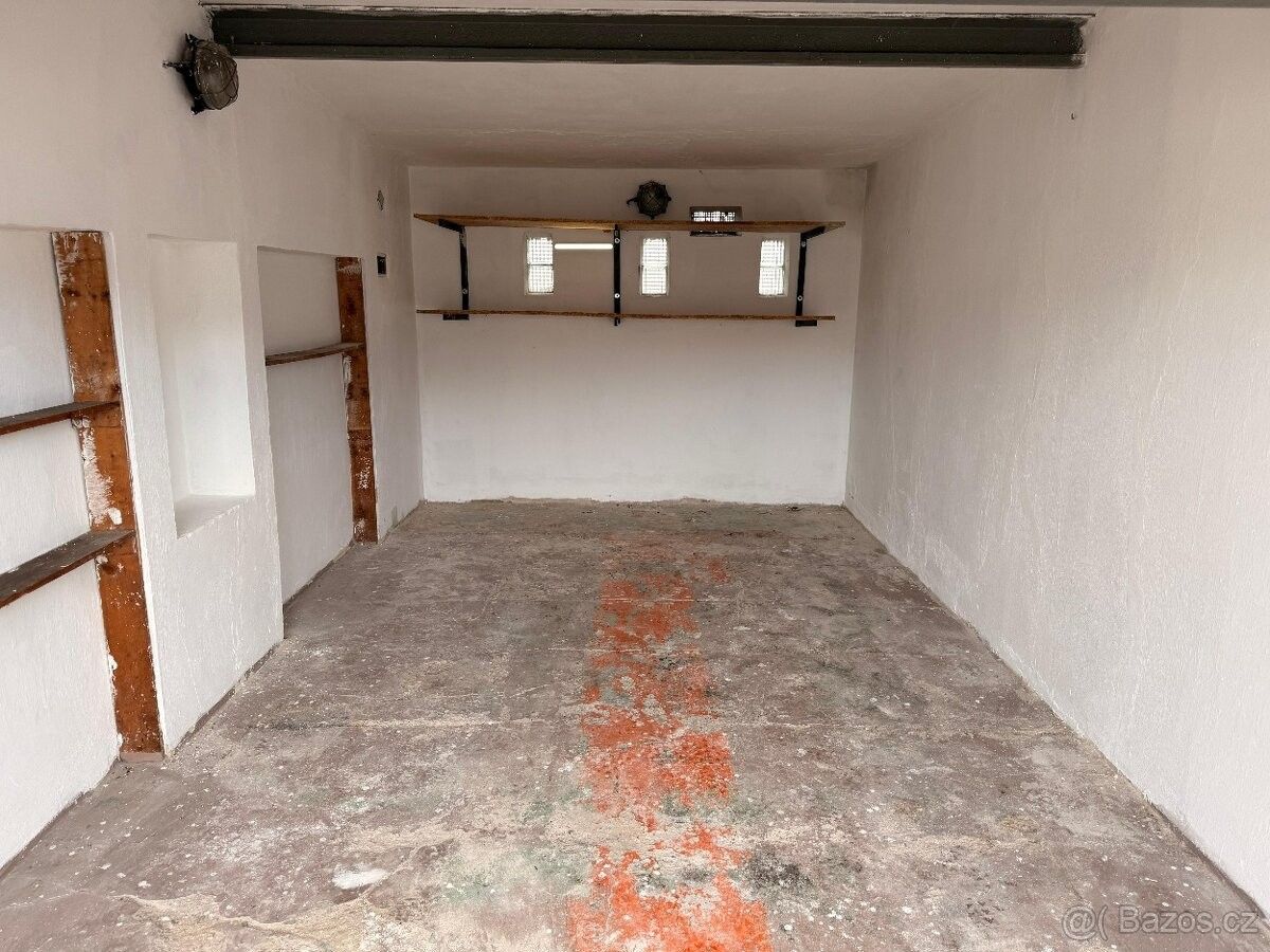 Pronájem garáž - Ústí nad Labem, 400 01