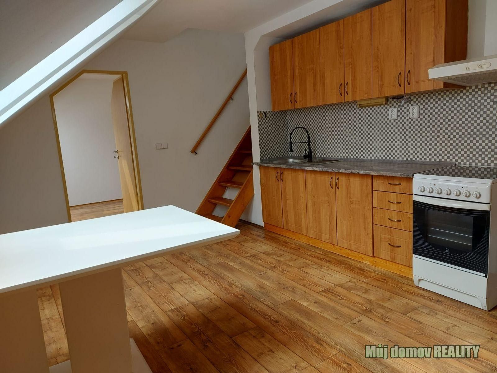 3+kk, Věštínská  , Praha, 75 m² - 2