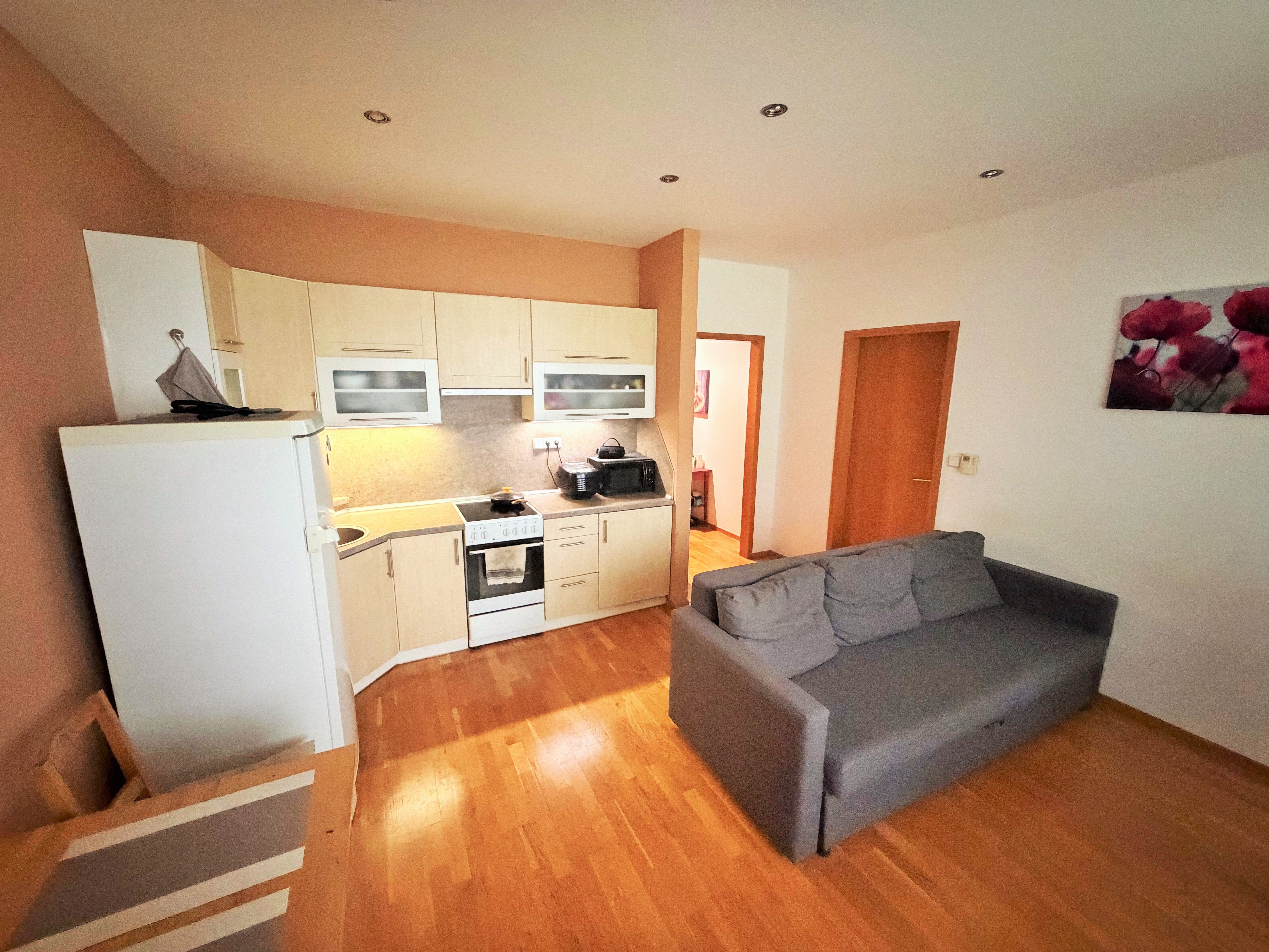 2+kk, Korunní 810/104, Praha, 51 m² - 1