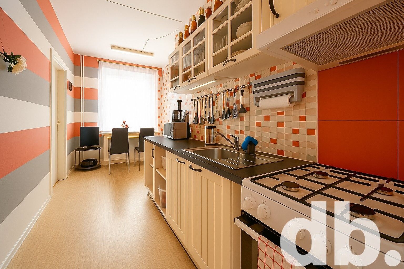 Prodej byt 2+1 - Lidická, Karlovy Vary, 63 m²