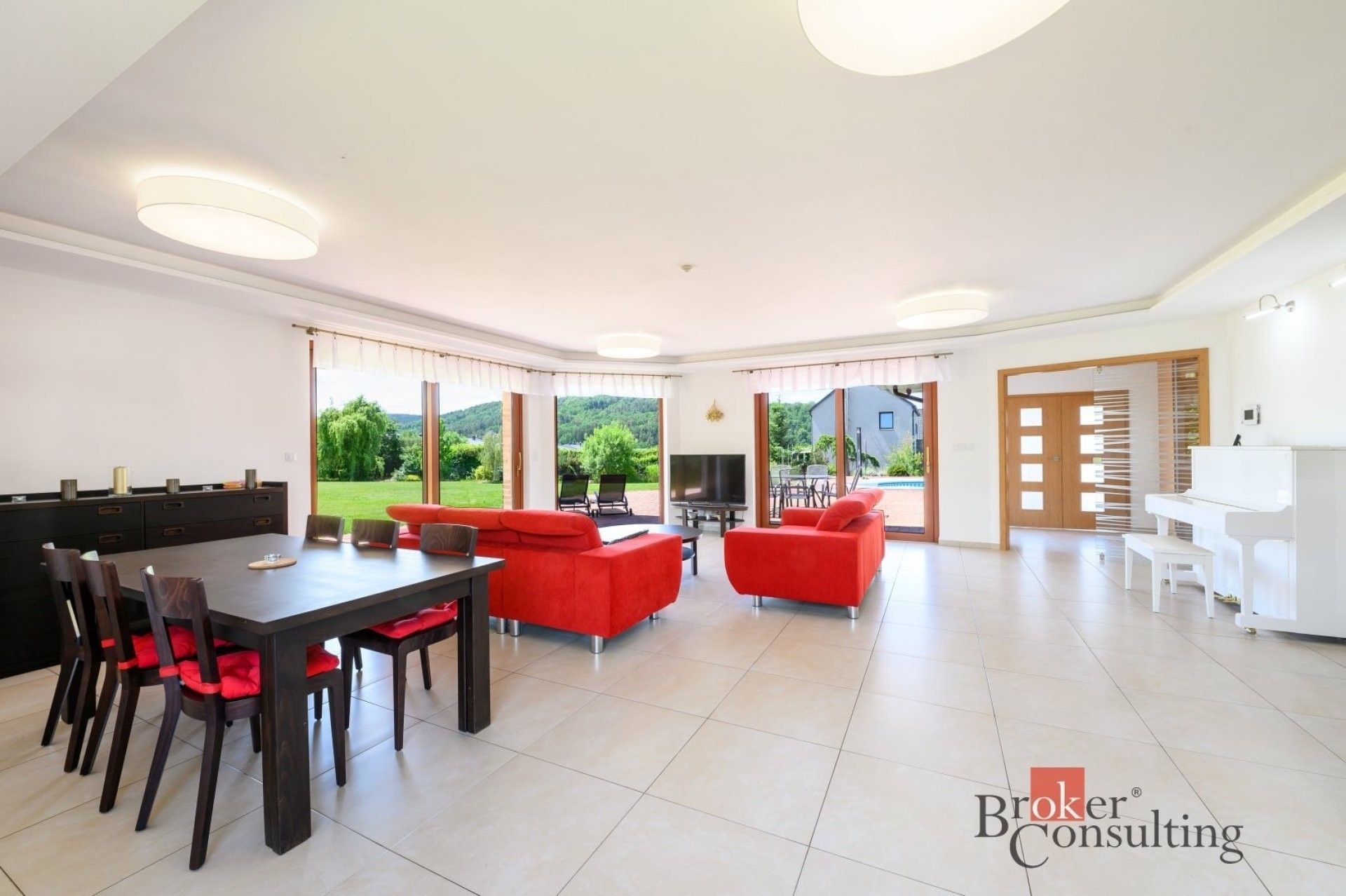 Prodej rodinný dům - Slunečná, Štěnovice, 372 m² - 2