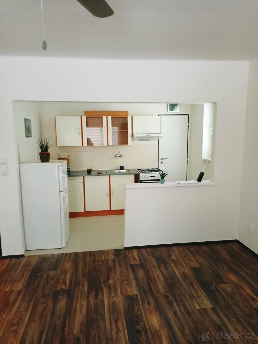 Byty, Kladno, 272 04